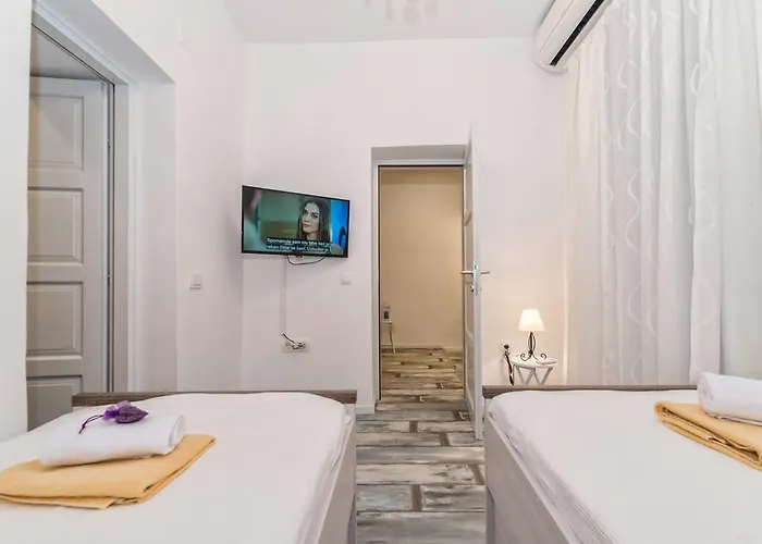 Guest house Lanterna & Zadar
