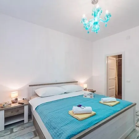 Guest house Lanterna & Zadar