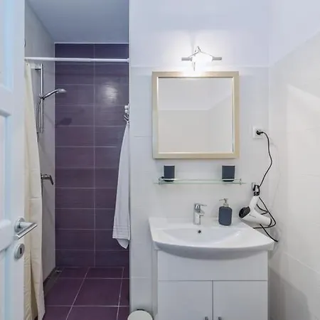 Lanterna & Guest house Zadar