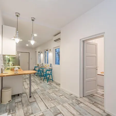 Lanterna & Guest house Zadar