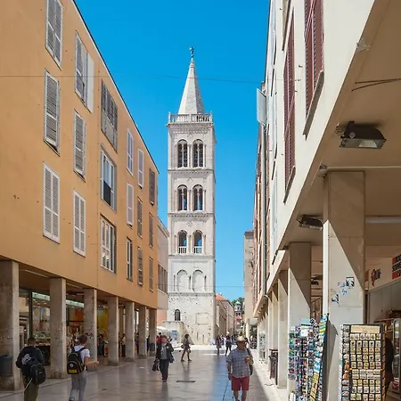 Lanterna & Pensjonat Zadar
